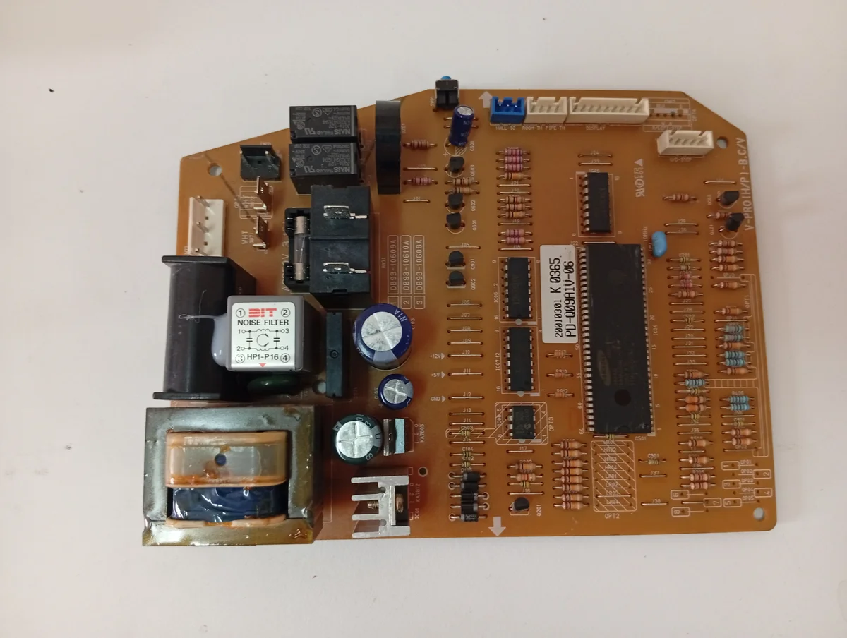 Placa Electrónica Aire Acondicionado 20010301 K0365/PD-Q09A1V-06/V-PRO(H/P)-B.C/V