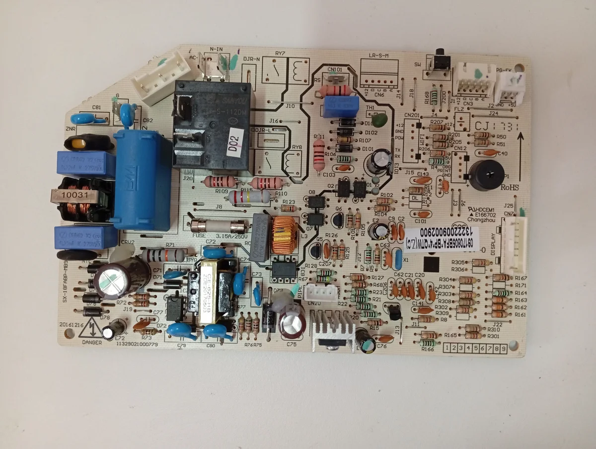 Placa Electrónica Aire Acondicionado SX-18FABP-MB95F698K/11329021000779