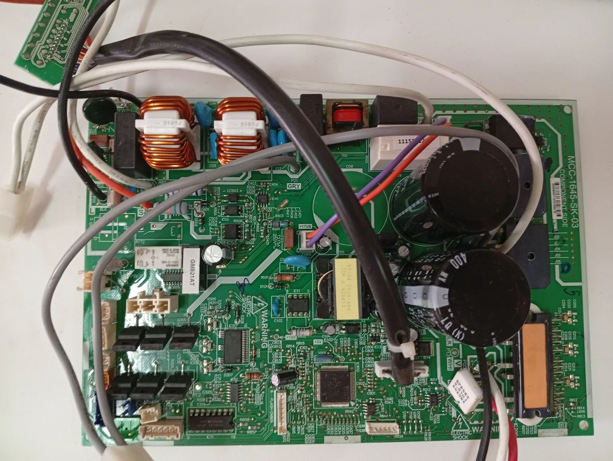 Placa Electrónica Aire Acondicionado MCC-1645-SK-03