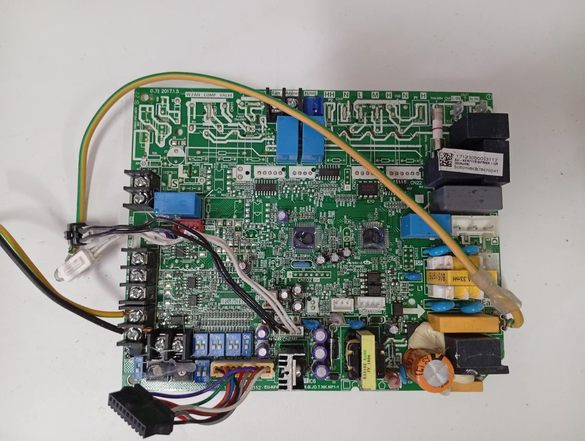 Placa Electrónica Aire Acondicionado EU-KFR160T2/BP3N1X-B