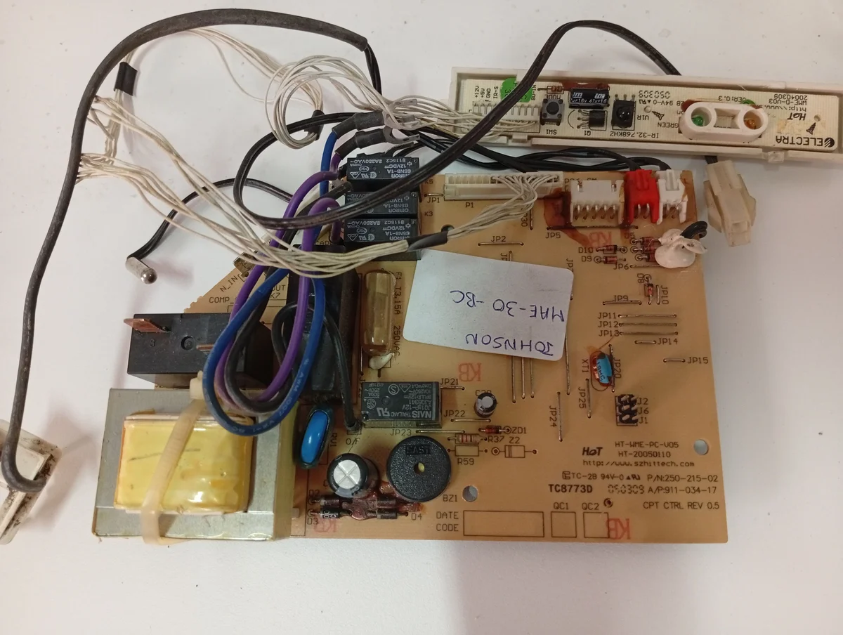 Placa Electrónica Aire Acondicionado MAE-30-BC/HT-WME-PC-V05/HT-20050110