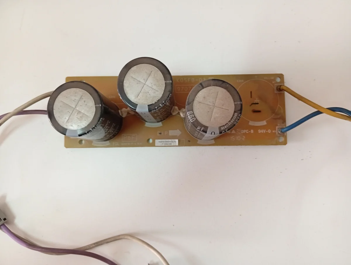 Placa Electrónica Aire Acondicionado K05FB-03B/K05FB-0900HUE-P0/TT150416R