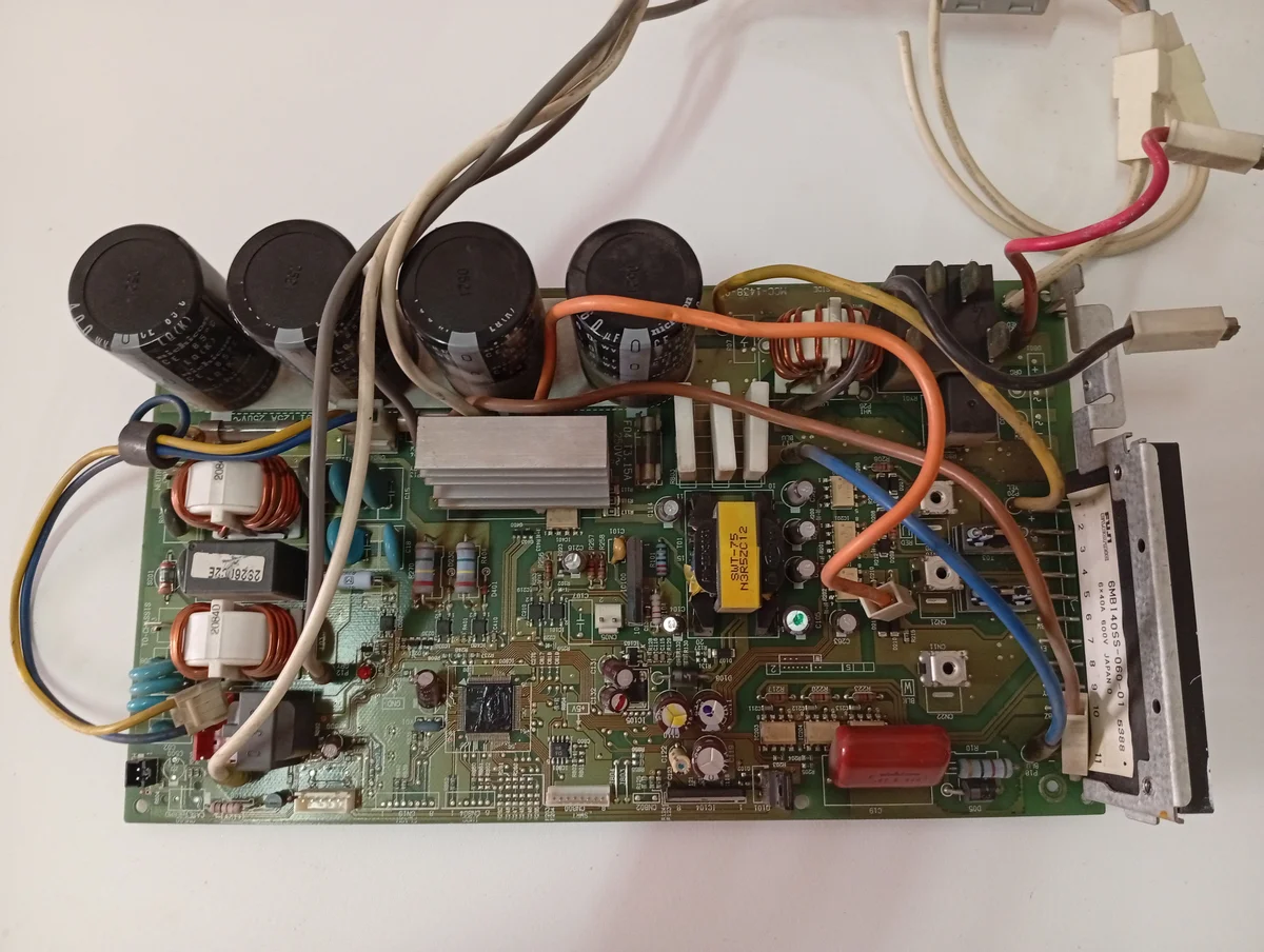 Placa Electrónica Aire Acondicionado MCC-1438-02