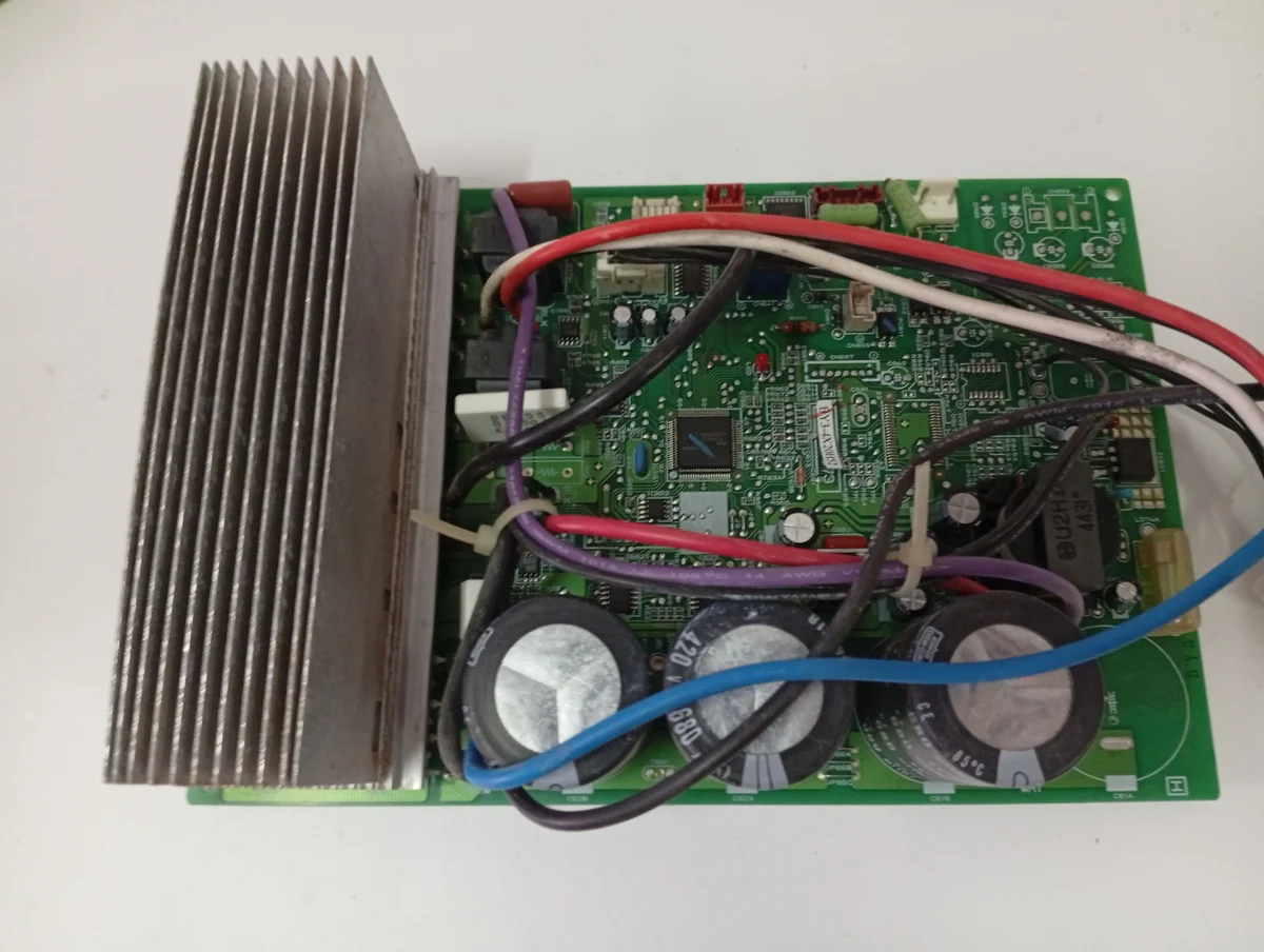 Placa Electrónica Aire Acondicionado DM00Y378/BY3-4X20H52/SE76A972G02