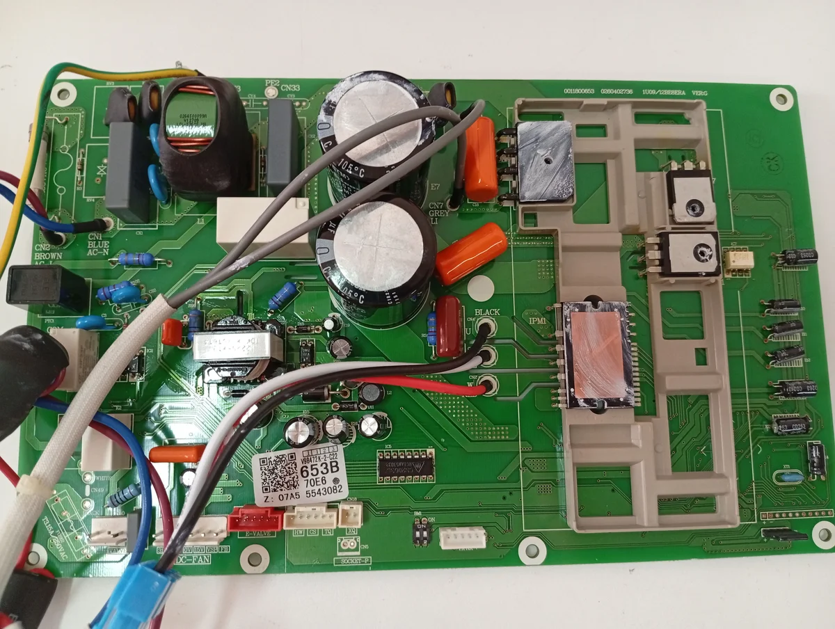 Placa Electrónica Aire Acondicionado 0011800653 0260402736 1U09/12BE8ERA/V98472K-2-C22/PCM_1inv_s_V202_18_03