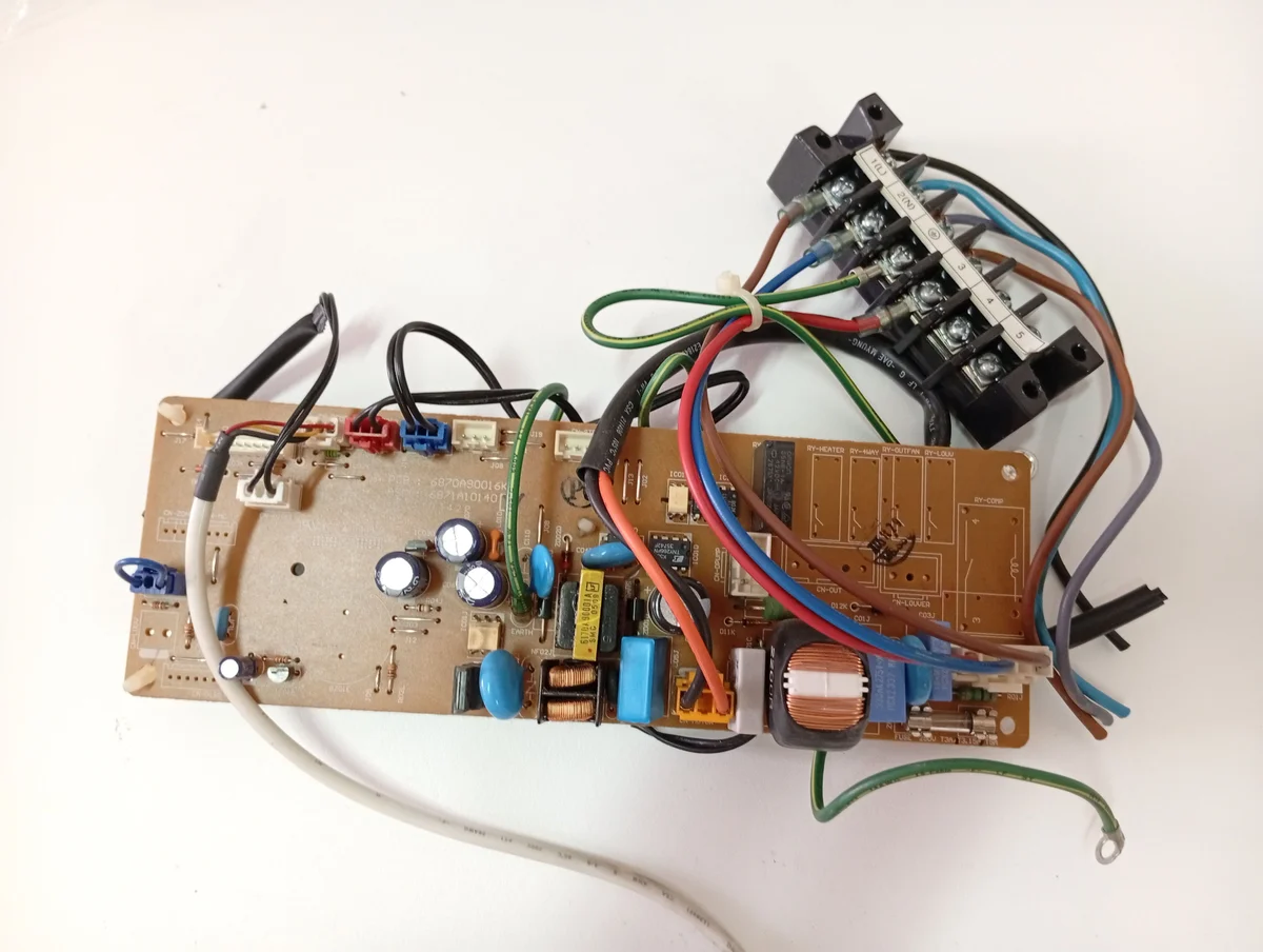 Placa Electrónica Aire Acondicionado 6870A90016K_1/6871A10140