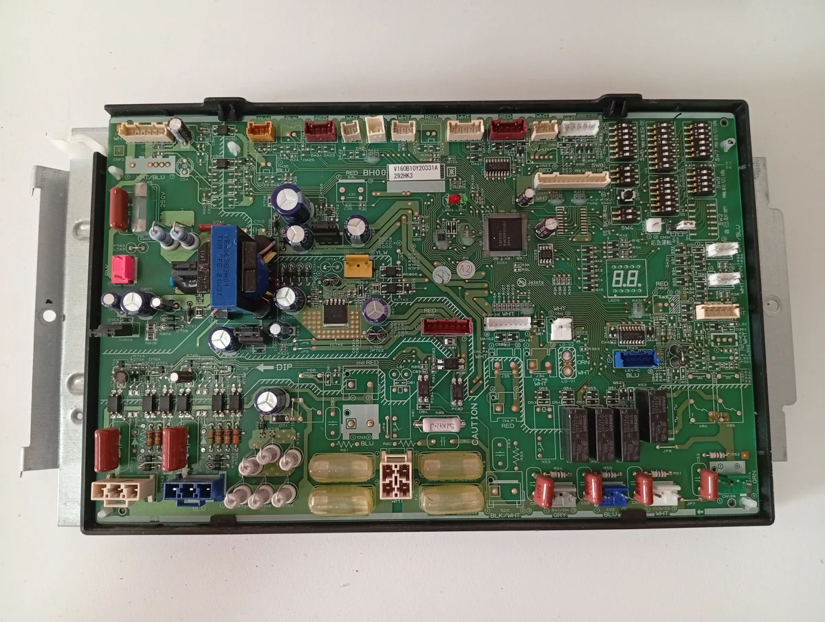 Placa Electrónica Aire Acondicionado BH00V160B10Y20331A/292HK3