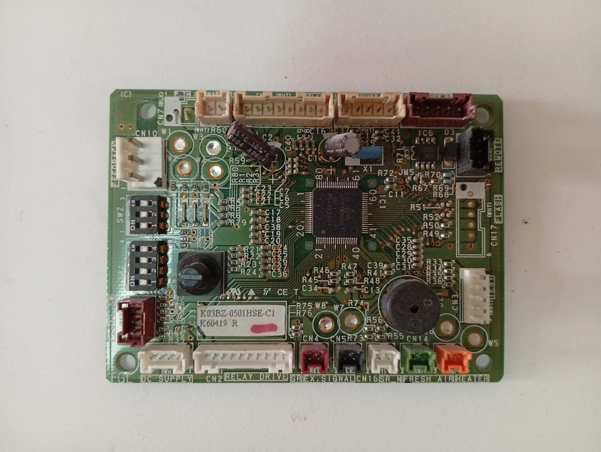 Placa Electrónica Aire Acondicionado K03BZ-0501HSE-C1/K60419R