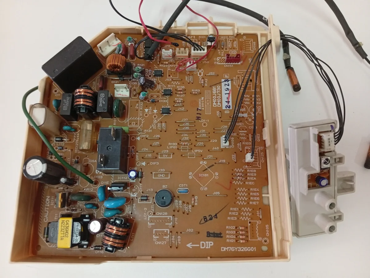 Placa Electrónica Aire Acondicionado DM76Y326G01/DM00J681/DM00J730