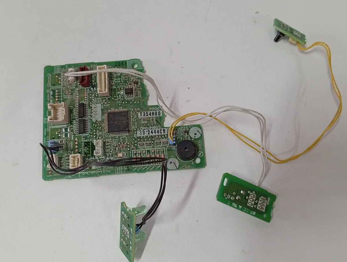 Placa Electrónica Aire Acondicionado T354H80/DM00N607/B39-2444CR