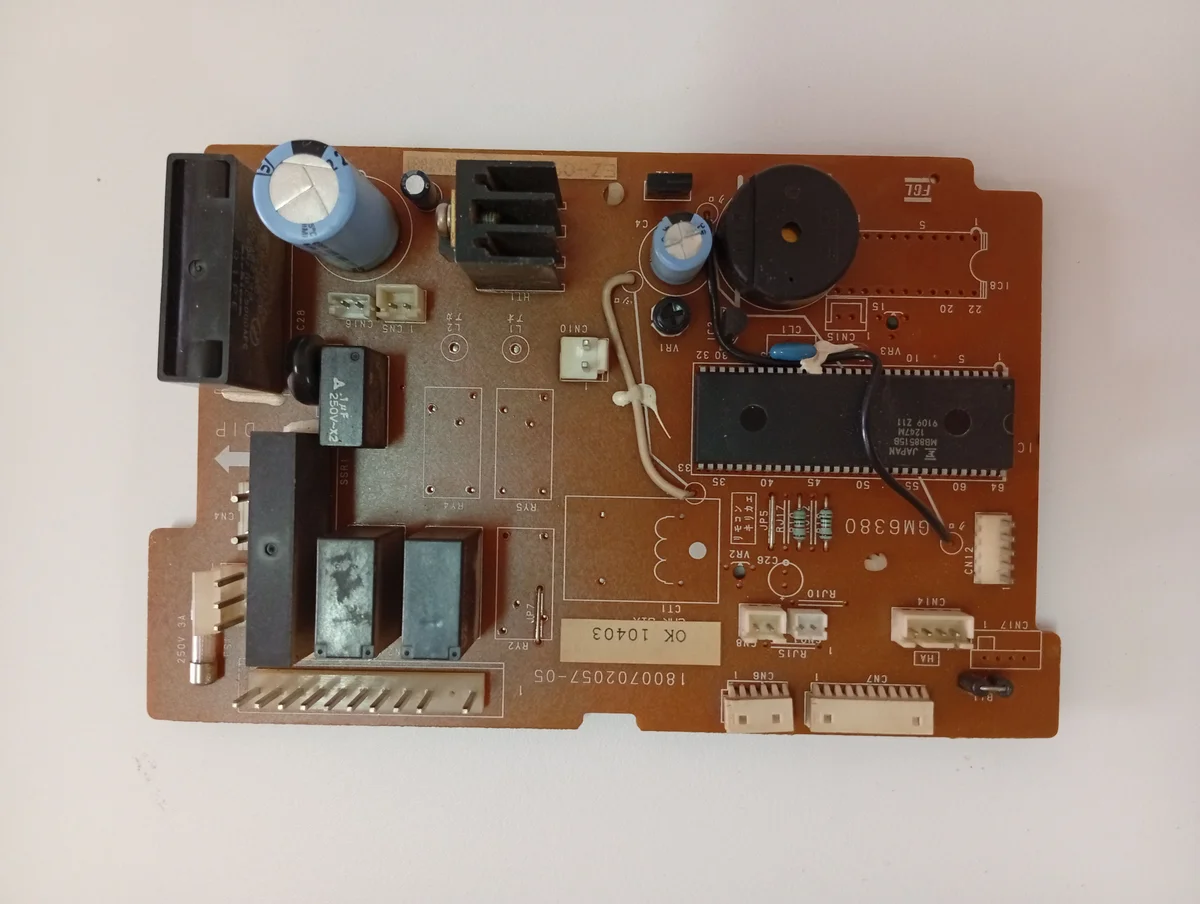 Placa Electrónica Aire Acondicionado 1800702057-05/GM6380