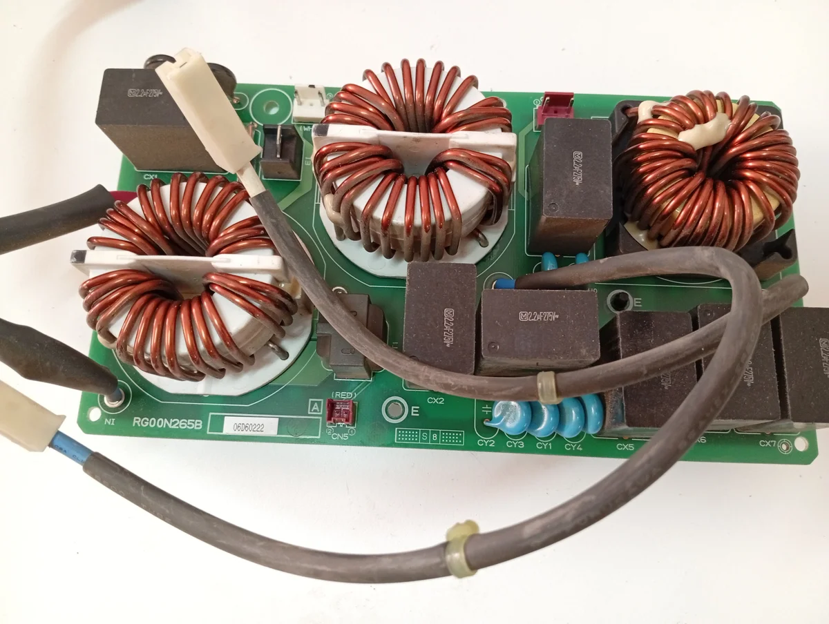 Placa Electrónica Aire Acondicionado RG00N265B/S8/RG76N264G01