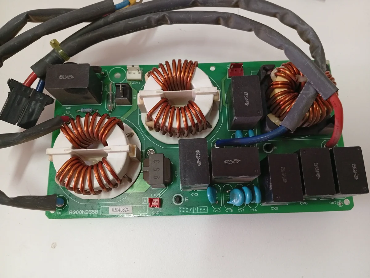 Placa Electrónica Aire Acondicionado RG00N265B/S2/RG76N264G01