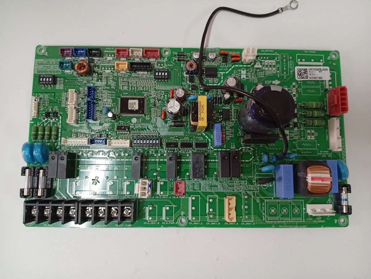 Placa Electrónica Aire Acondicionado EAX67052202-1.0/EBR79735905JM(KR)