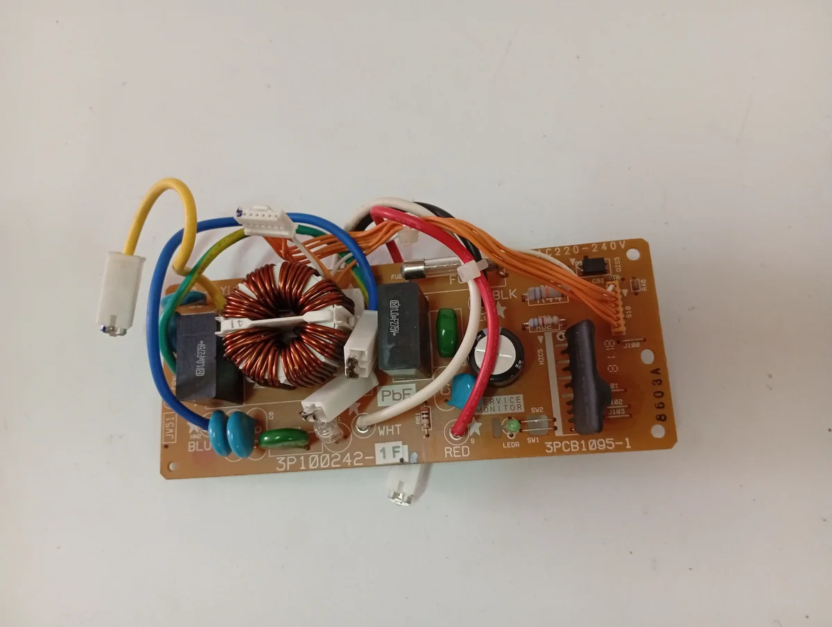 Placa Electrónica Aire Acondicionado 3P00242-1F