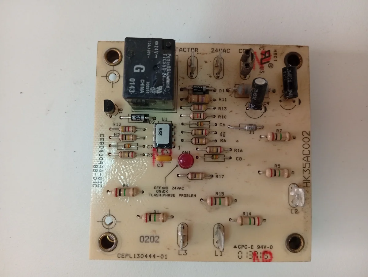 Placa Electrónica Aire Acondicionado HK35AC002