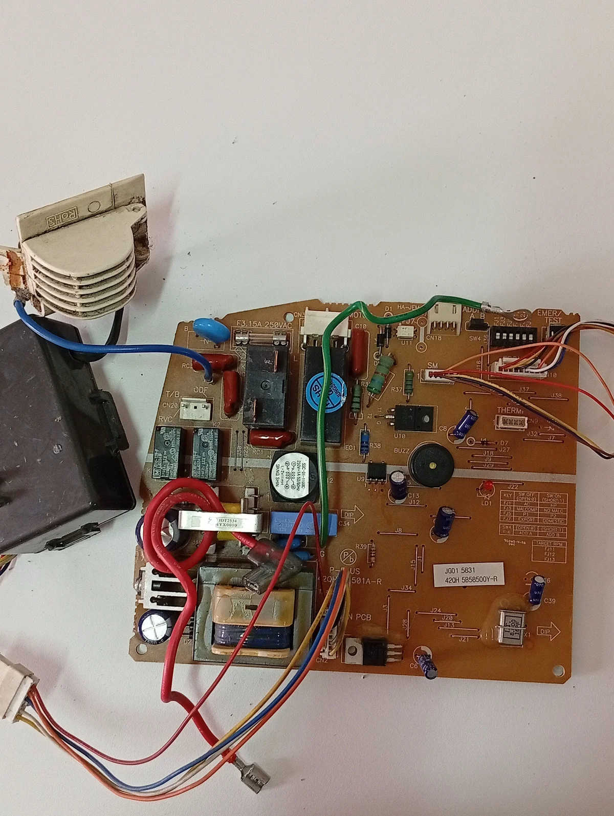 Placa Electrónica Aire Acondicionado 42QH5A5501A-R