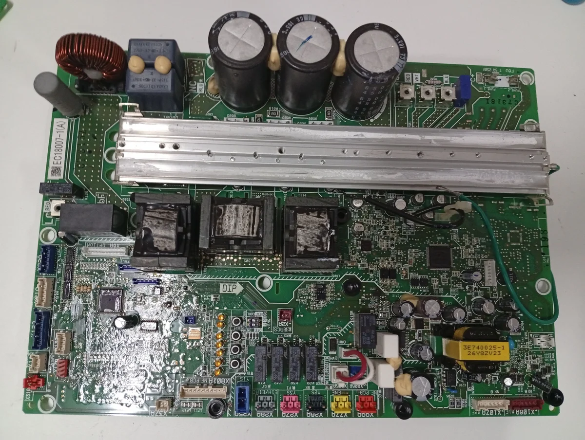 Placa Electrónica Aire Acondicionado EC18007-1(A)/VB-1Z0B-101