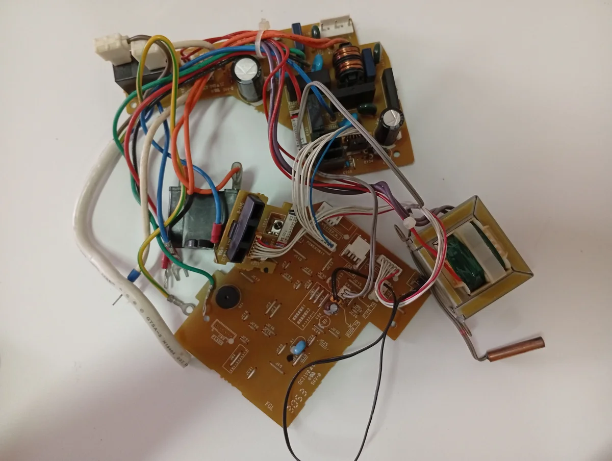 Placa Electrónica Aire Acondicionado K02DU-P-A(01)/K02DE-C-A(02)