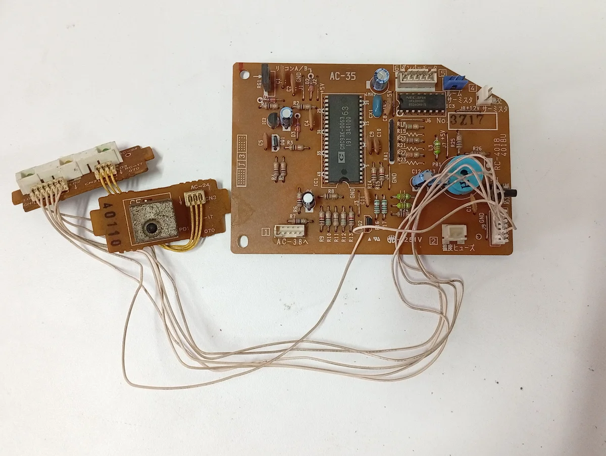 Placa Electrónica Aire Acondicionado RC-4018/4018U/3Z17