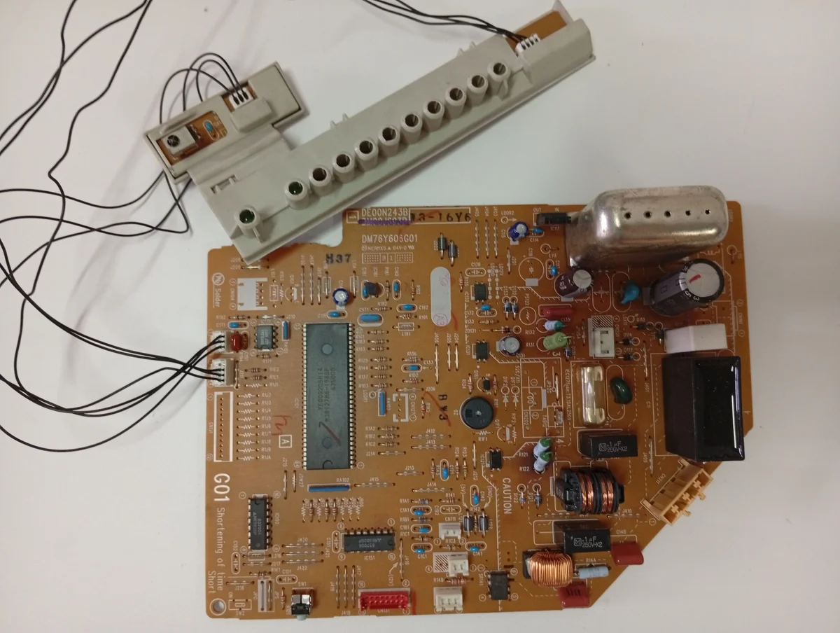 Placa Electrónica Aire Acondicionado DE00N243B/DM76Y606G01