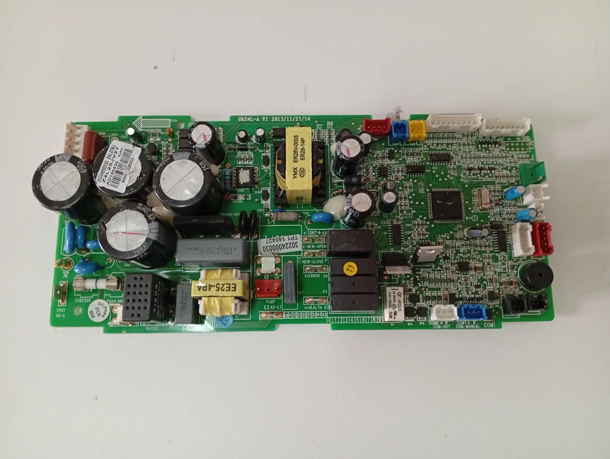 Placa Electrónica Aire Acondicionado GRZ4L-A V1/3022400030/Z4L25BJ/E193079/2DE22868F