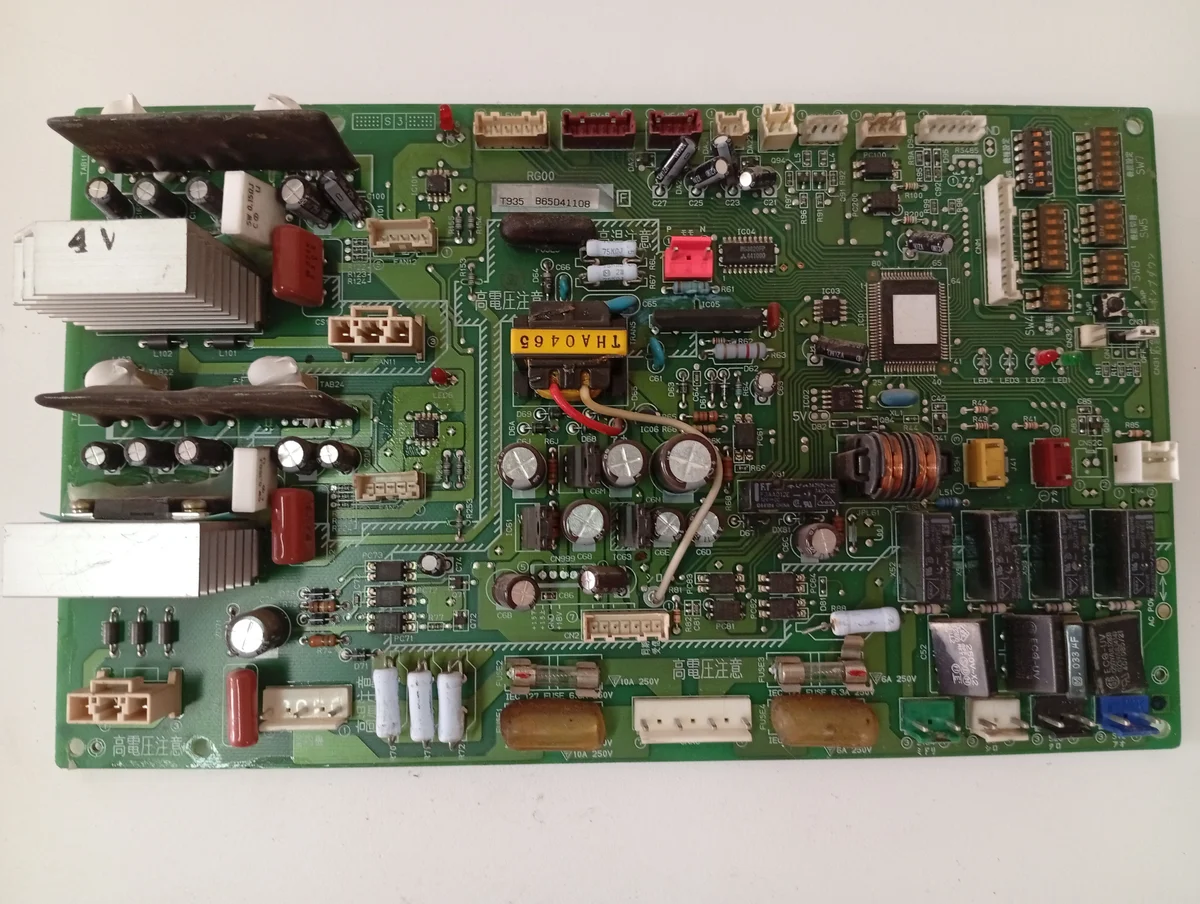 Placa Electrónica Aire Acondicionado T935 B65D41108/ RG76J854G05