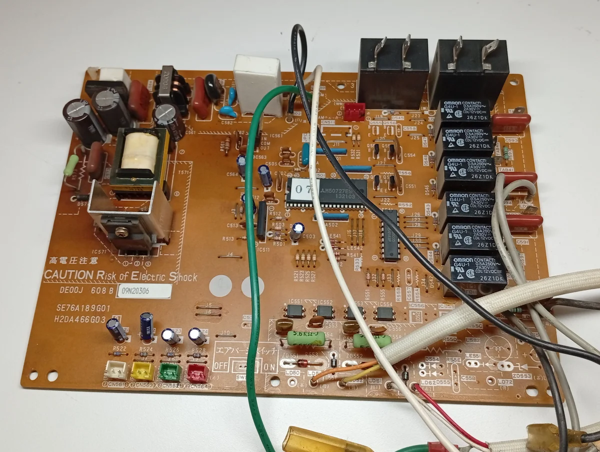 Placa Electrónica Aire Acondicionado DE00J 608 B/09N20306/H2DA466G03/SE76A189G01