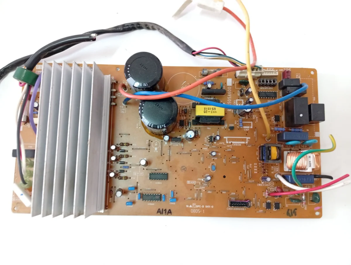 Placa Electrónica Aire Acondicionado RCS505A600