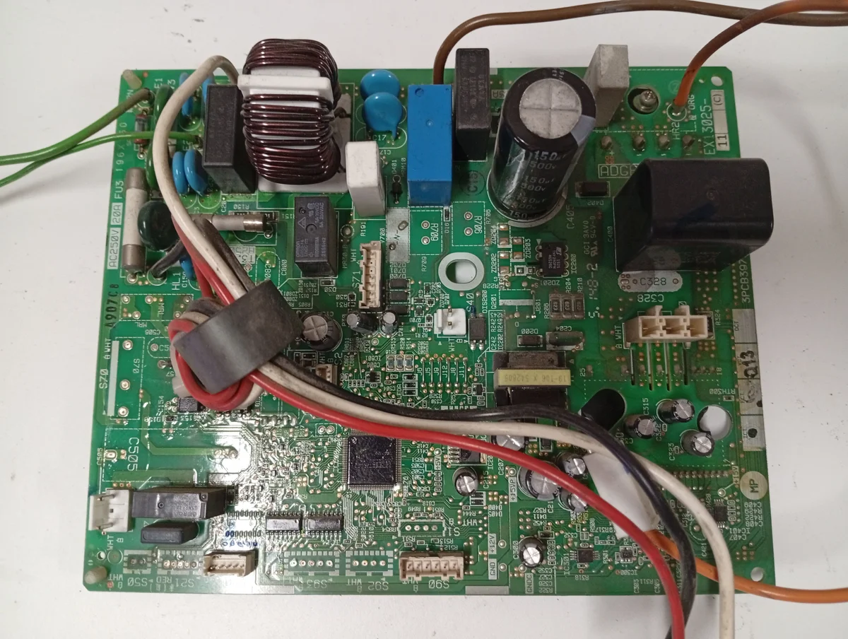 Placa Electrónica Aire Acondicionado 3PCB3972-2/EX13025-11(C)