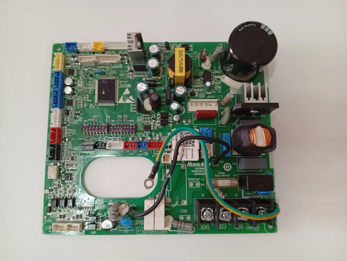 Placa Electrónica Aire Acondicionado V9039801/HKQ01064430/20200925