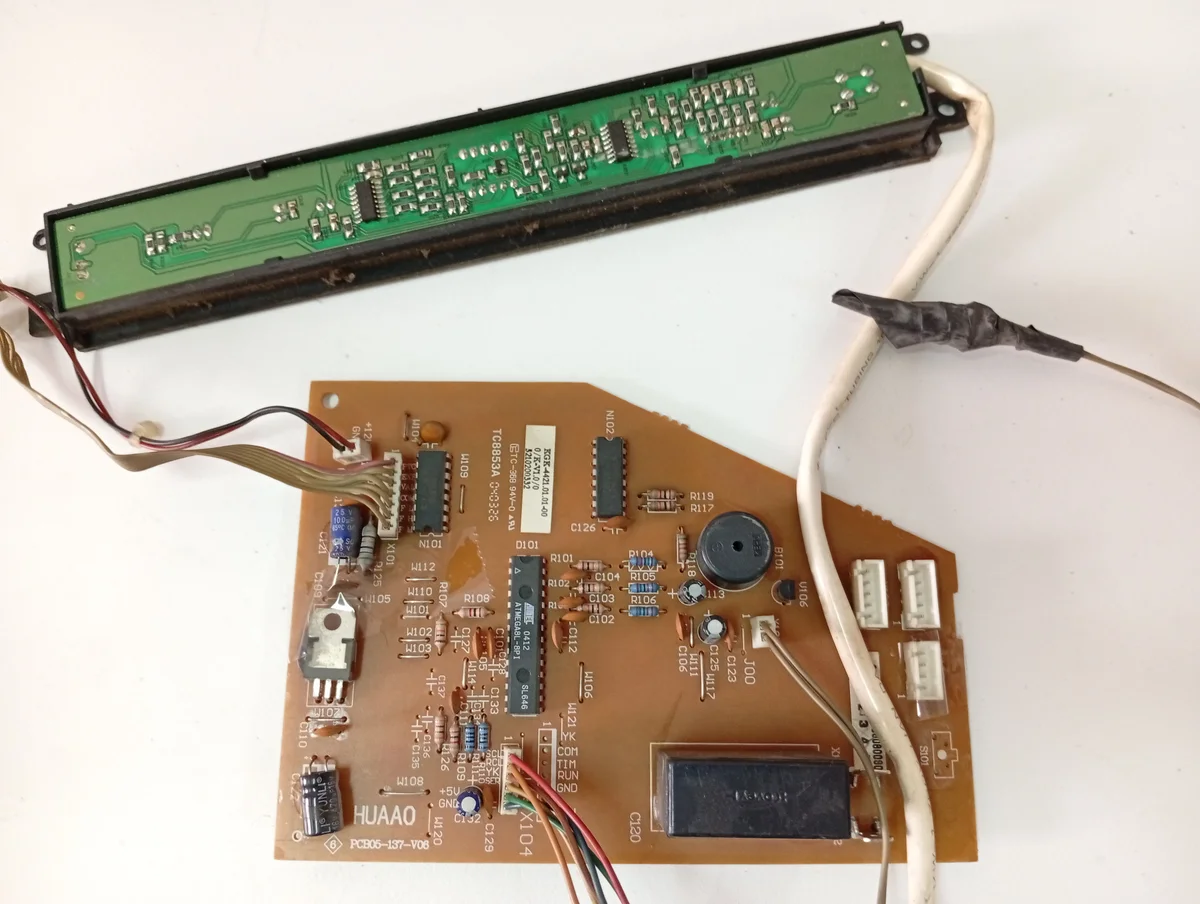 Placa Electrónica Aire Acondicionado PCB05-137-V06/KGK-4421.01.01-00