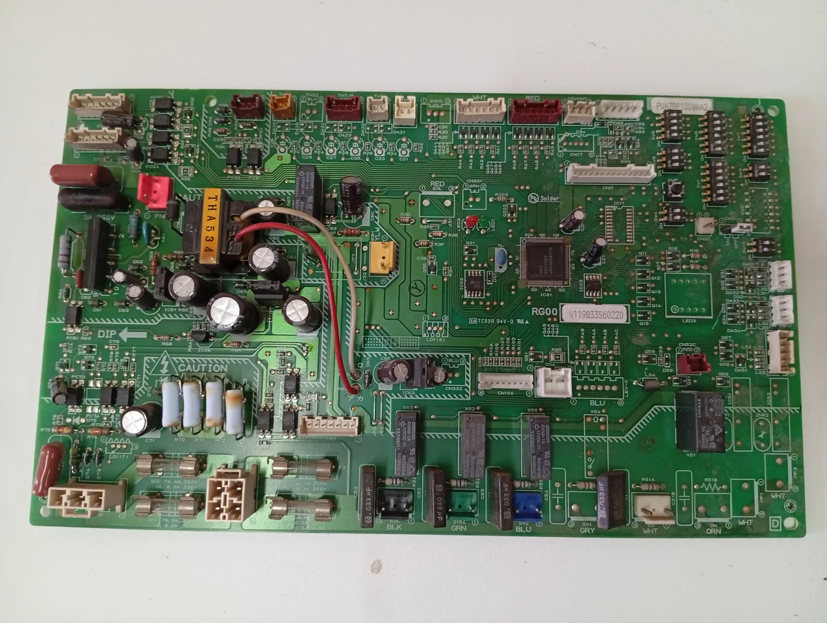 Placa Electrónica Aire Acondicionado RG00V119B33S60220/S4/RG76N576G02