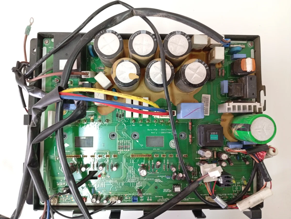 Placa Electrónica Aire Acondicionado EAX42702201/EBR377981