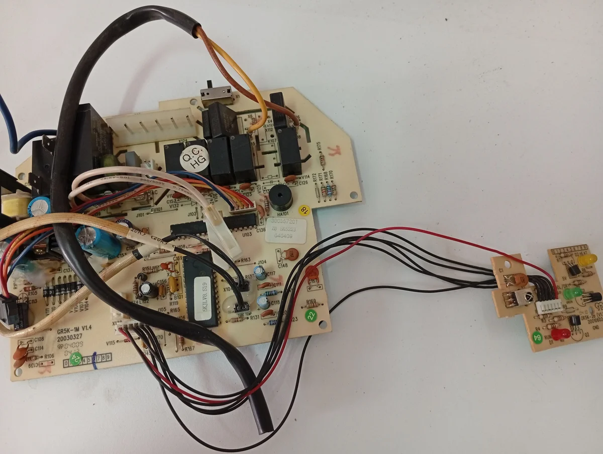 Placa Electrónica Aire Acondicionado GR5K-1M V1.4/20030327/300557201/ZB 5K522J/GR5K-2B(V1.1)/20010602