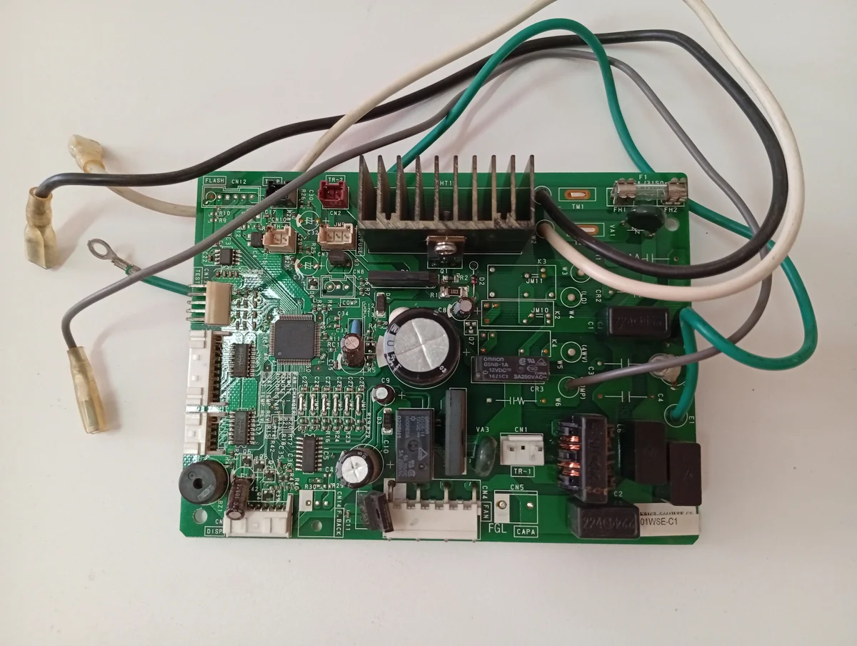 Placa Electrónica Aire Acondicionado 0401WSE-C1