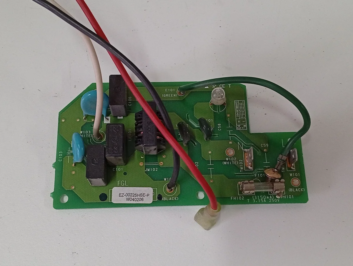 Placa Electrónica Aire Acondicionado EZ-00225HSE-P/W040206