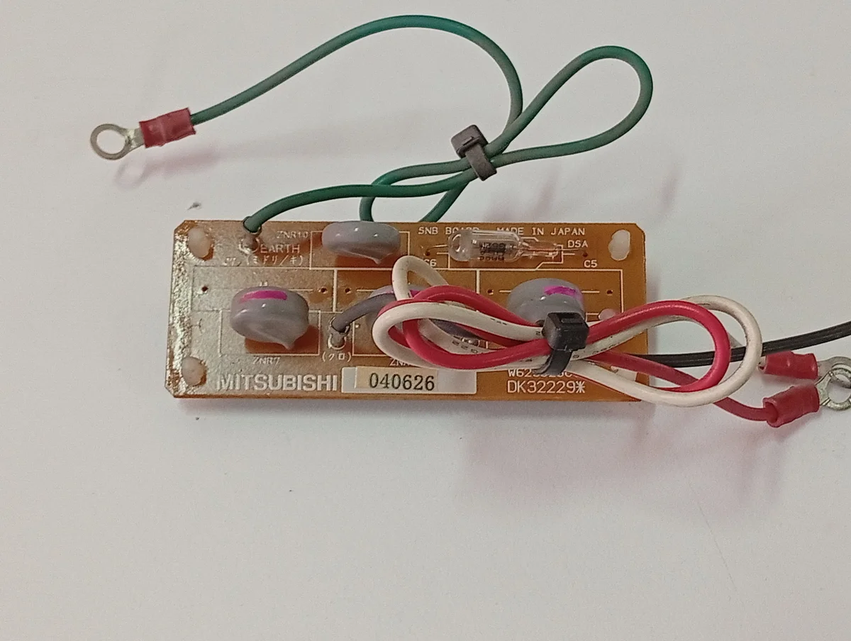 Placa Electrónica Aire Acondicionado 040626/W629525G02/DK32229