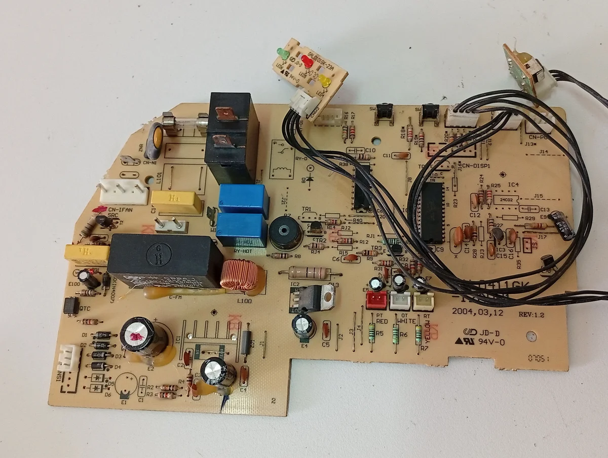 Placa Electrónica Aire Acondicionado GAL0411GK-12APH1/GAL0101GK-33A/GAL0101GK-23A