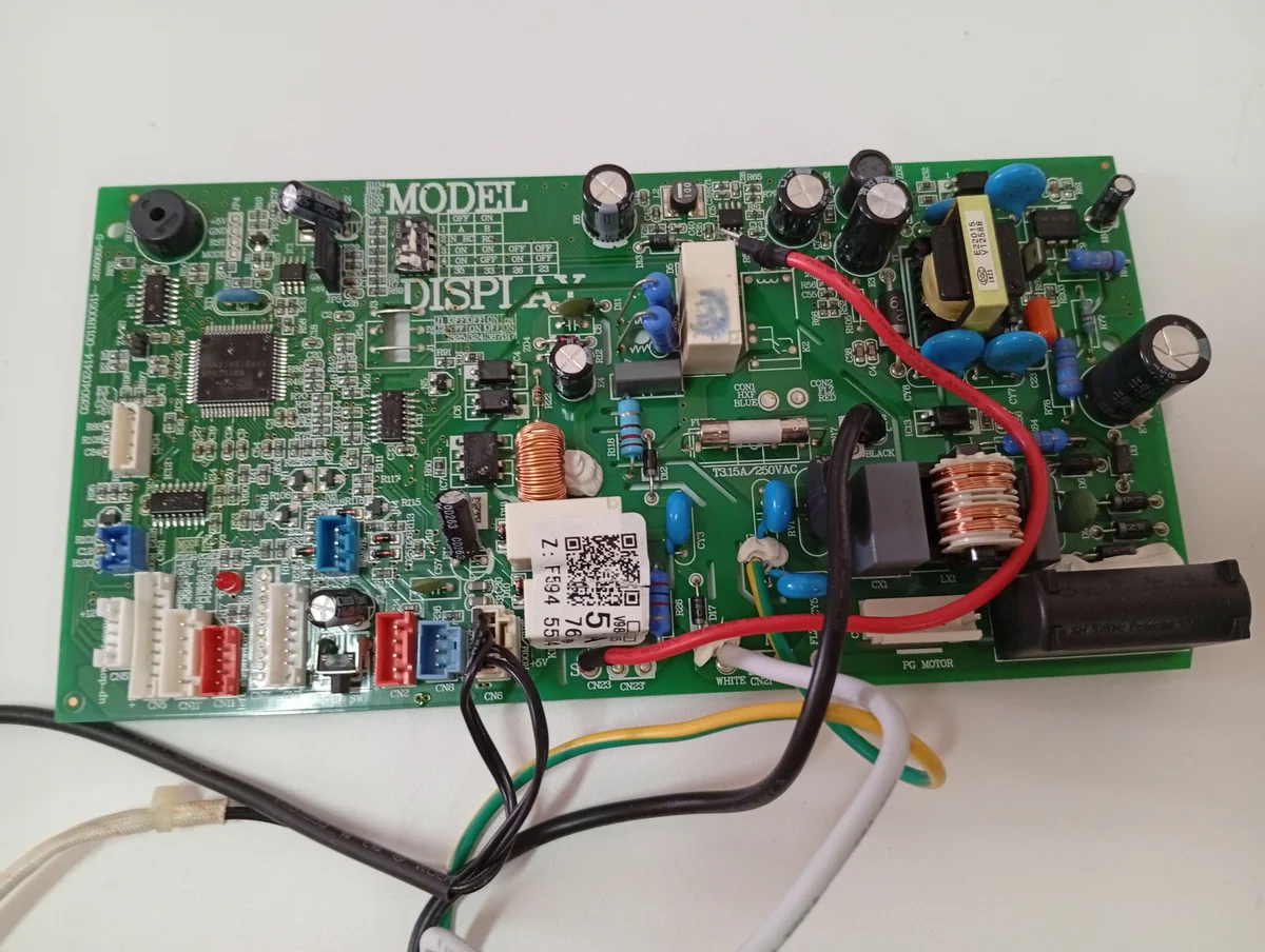 Placa Electrónica Aire Acondicionado 0260402414-0011800511-20160805-D/V98472K-2-H35/511A 76F2