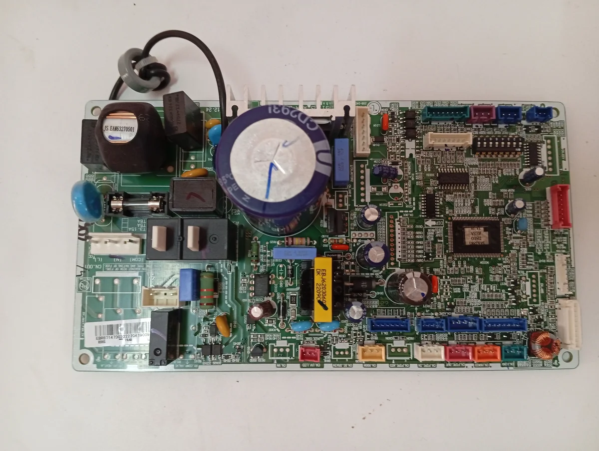 Placa Electrónica Aire Acondicionado EAX66491103/EBR860113/EBR8714730322204190097