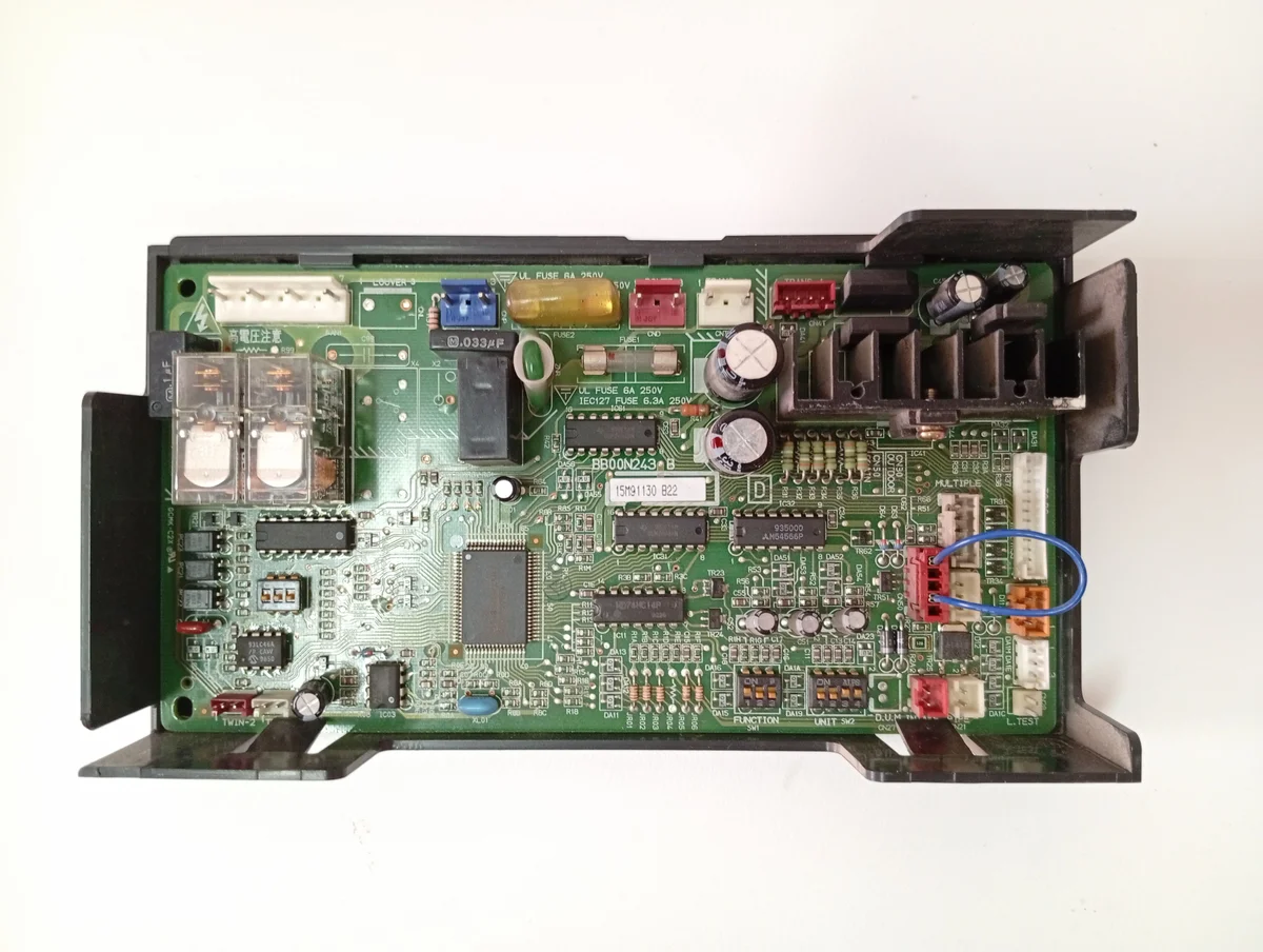 Placa Electrónica Aire Acondicionado BB00N243-B/15M91130-B22