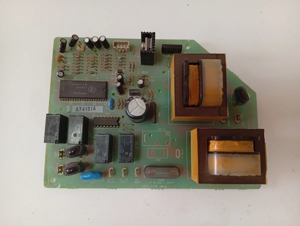 Placa Electrónica Aire Acondicionado A741314/A71812-1