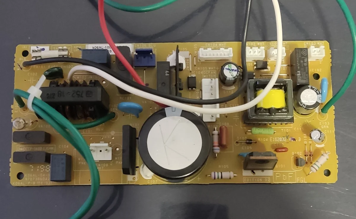 Placa Electrónica Aire Acondicionado K06AL-1008HSE-P0