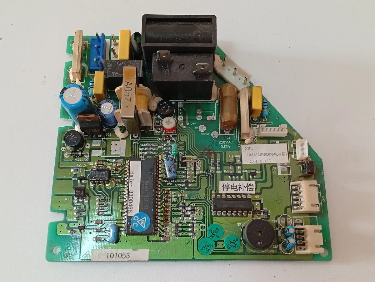Placa Electrónica Aire Acondicionado 3300468/HSU-12HN03