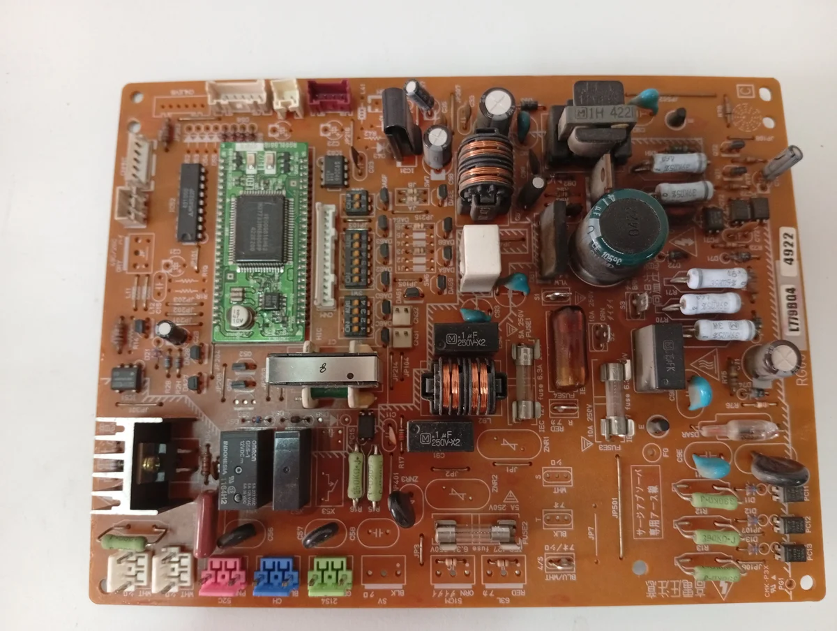 Placa Electrónica Aire Acondicionado RG00L779BG4 4922/RG76L778G02