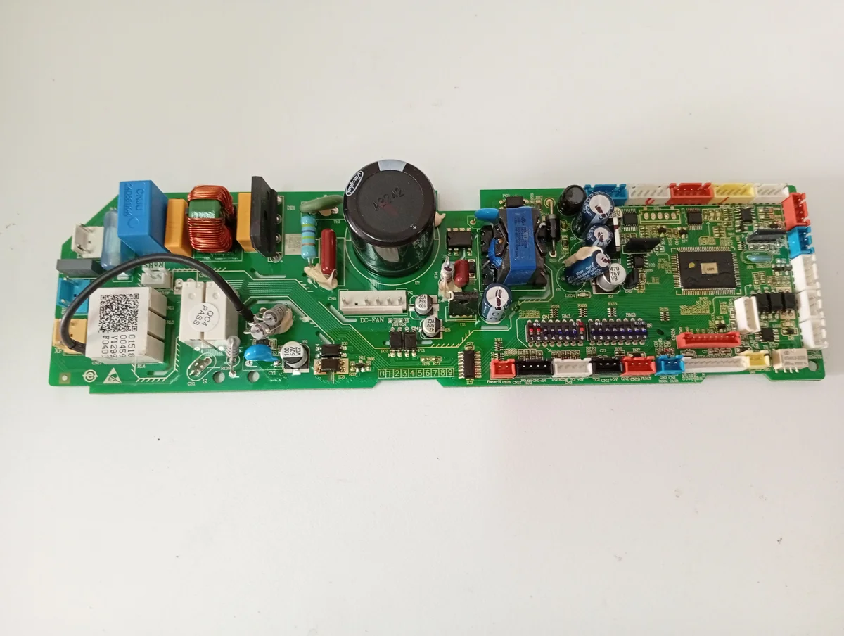 Placa Electrónica Aire Acondicionado F01690221_V2/0151800459-A0-20180802