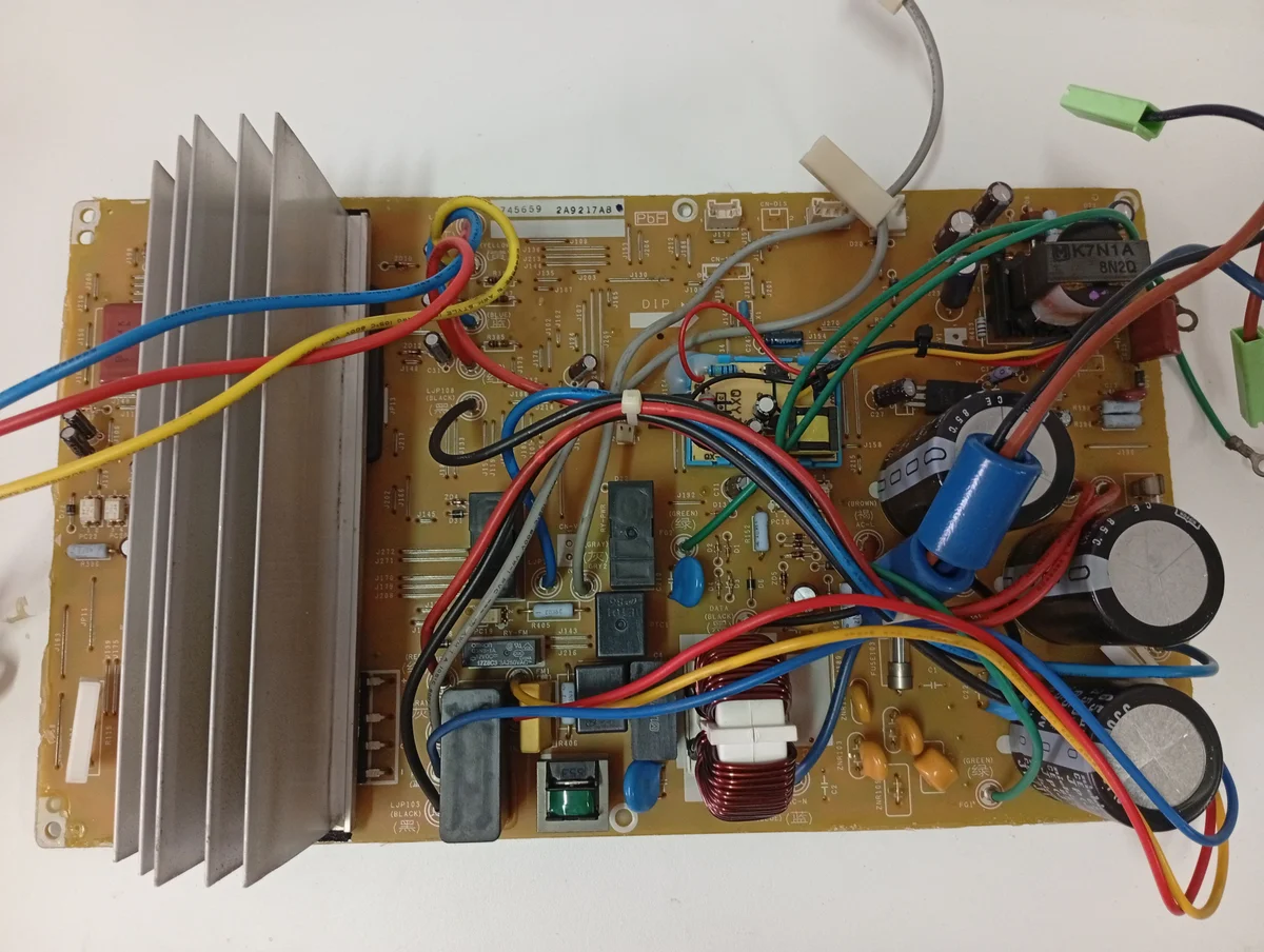 Placa Electrónica Aire Acondicionado A745659/2A9217AB