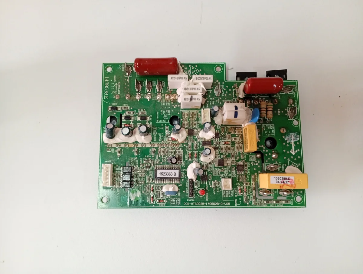 Placa Electrónica Aire Acondicionado 1439538.E/PCB-HTSD035-140902B-0-V05