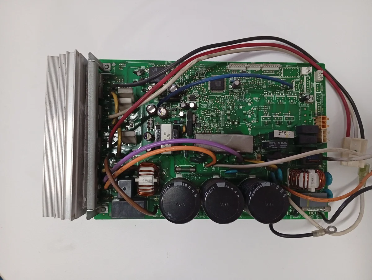 Placa Electrónica Aire Acondicionado MCC-5009-03